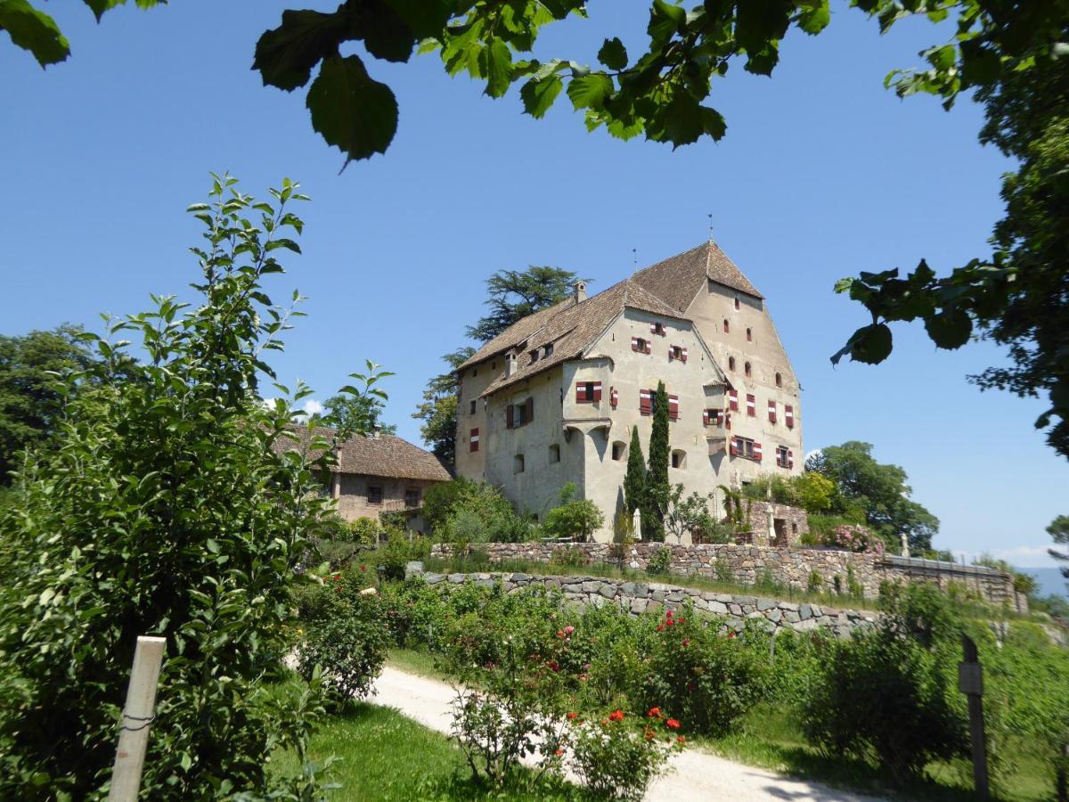 Schloss Englar Appiano Sulla Strada Del Vino Exterior photo
